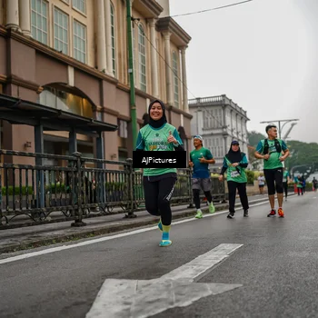 Runner Photo 8588536