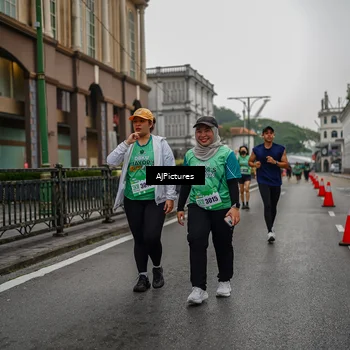 Runner Photo 8588541
