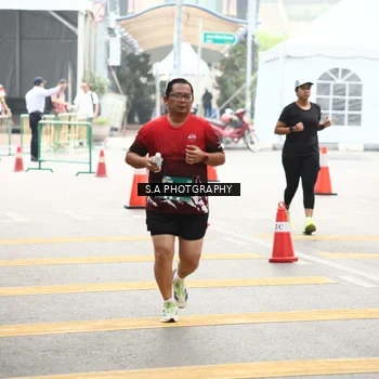 Runner Photo 8588566