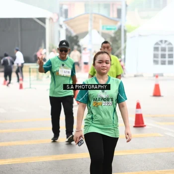 Runner Photo 8588575