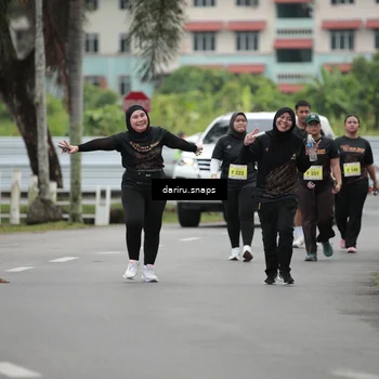 Runner Photo 8588595