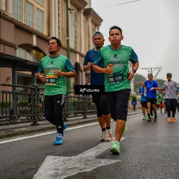 Runner Photo 8588608
