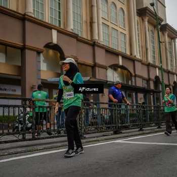 Runner Photo 8588634