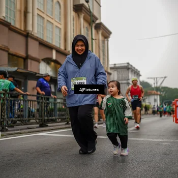 Runner Photo 8588646