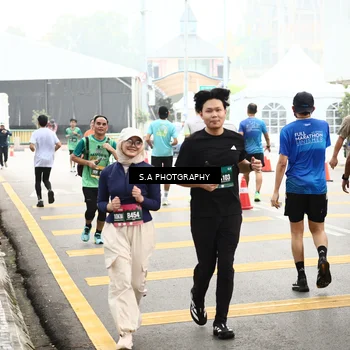 Runner Photo 8588647