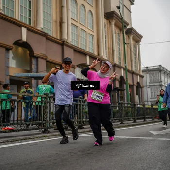 Runner Photo 8588659