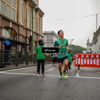 Runner Photo 8588669