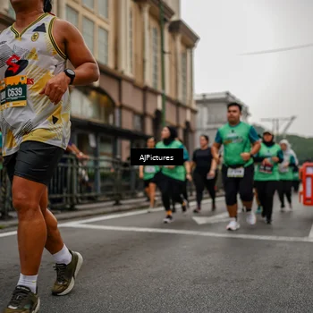 Runner Photo 8588678