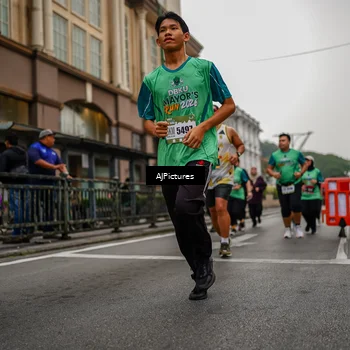 Runner Photo 8588685