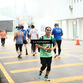 Runner Photo 8588694