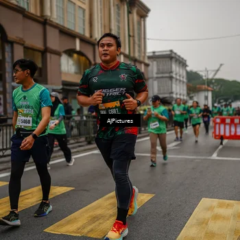 Runner Photo 8588708