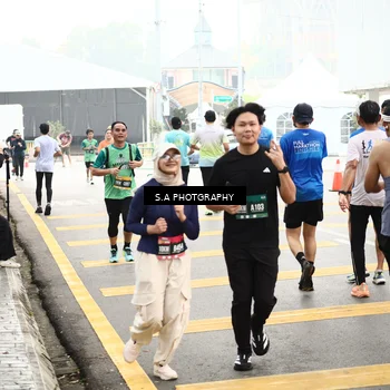 Runner Photo 8588715