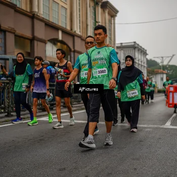 Runner Photo 8588726