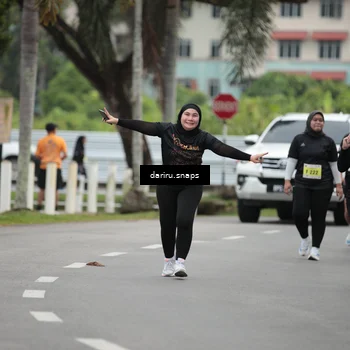 Runner Photo 8588742
