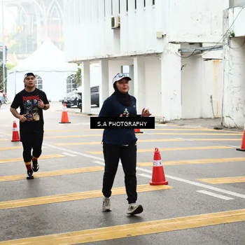 Runner Photo 8588744
