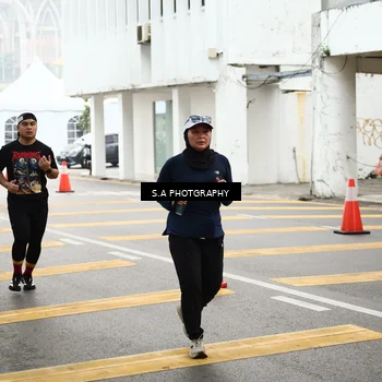 Runner Photo 8588785