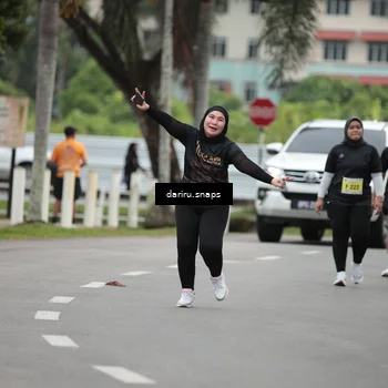 Runner Photo 8588794