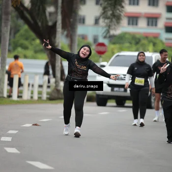 Runner Photo 8588812