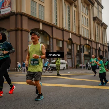 Runner Photo 8588819