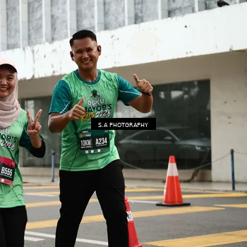 Runner Photo 8588909