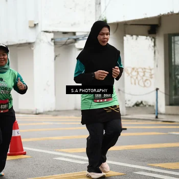 Runner Photo 8588915