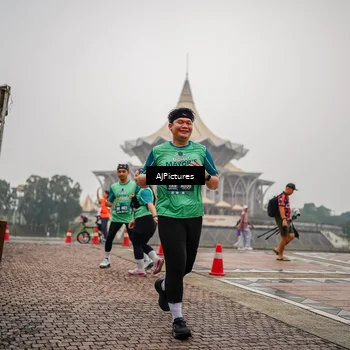 Runner Photo 8588916