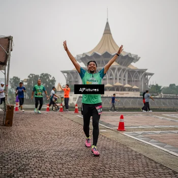 Runner Photo 8588949
