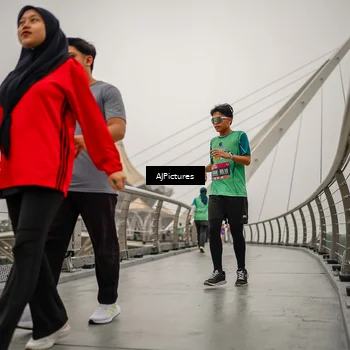 Runner Photo 8588956