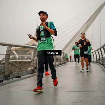 Runner Photo 8589002
