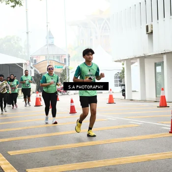 Runner Photo 8589022