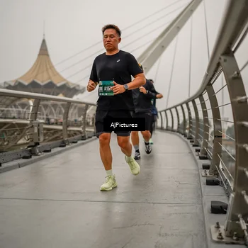 Runner Photo 8589057