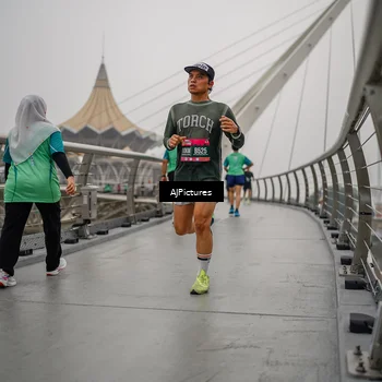 Runner Photo 8589060