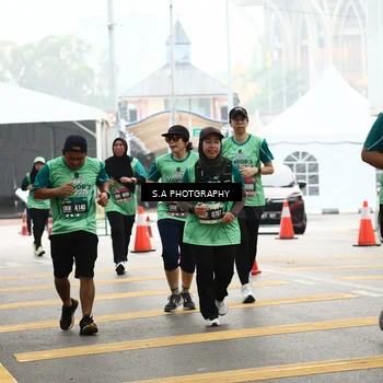 Runner Photo 8589067
