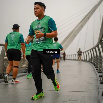 Runner Photo 8589069