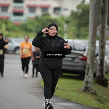 Runner Photo 8589073