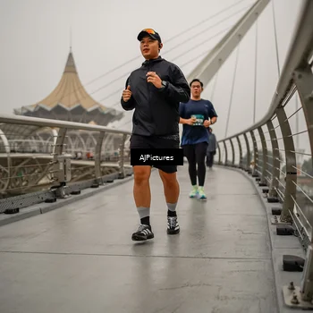 Runner Photo 8589075