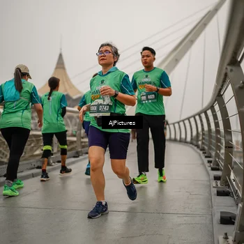 Runner Photo 8589109