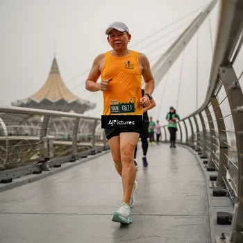 Runner Photo 8589112