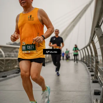 Runner Photo 8589125