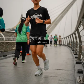 Runner Photo 8589148