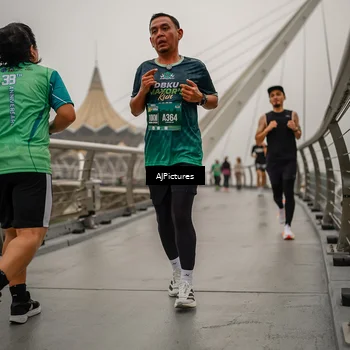 Runner Photo 8589170