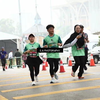 Runner Photo 8589194