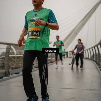 Runner Photo 8589196