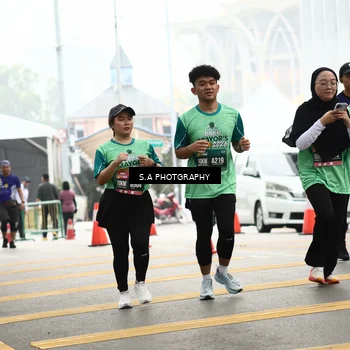Runner Photo 8589198