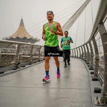 Runner Photo 8589201