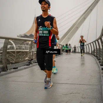 Runner Photo 8589219