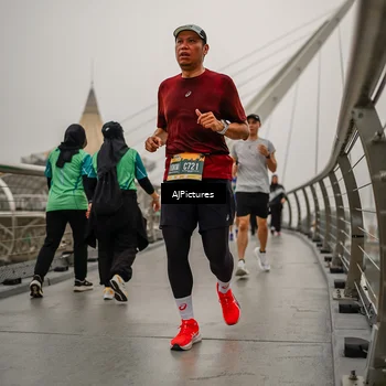 Runner Photo 8589248