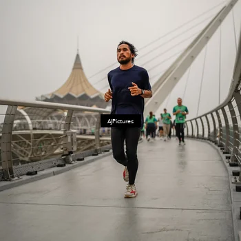 Runner Photo 8589252