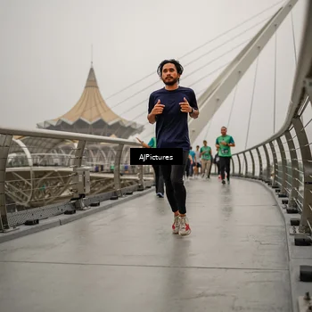Runner Photo 8589263