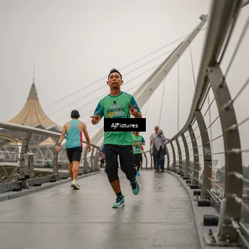 Runner Photo 8589267